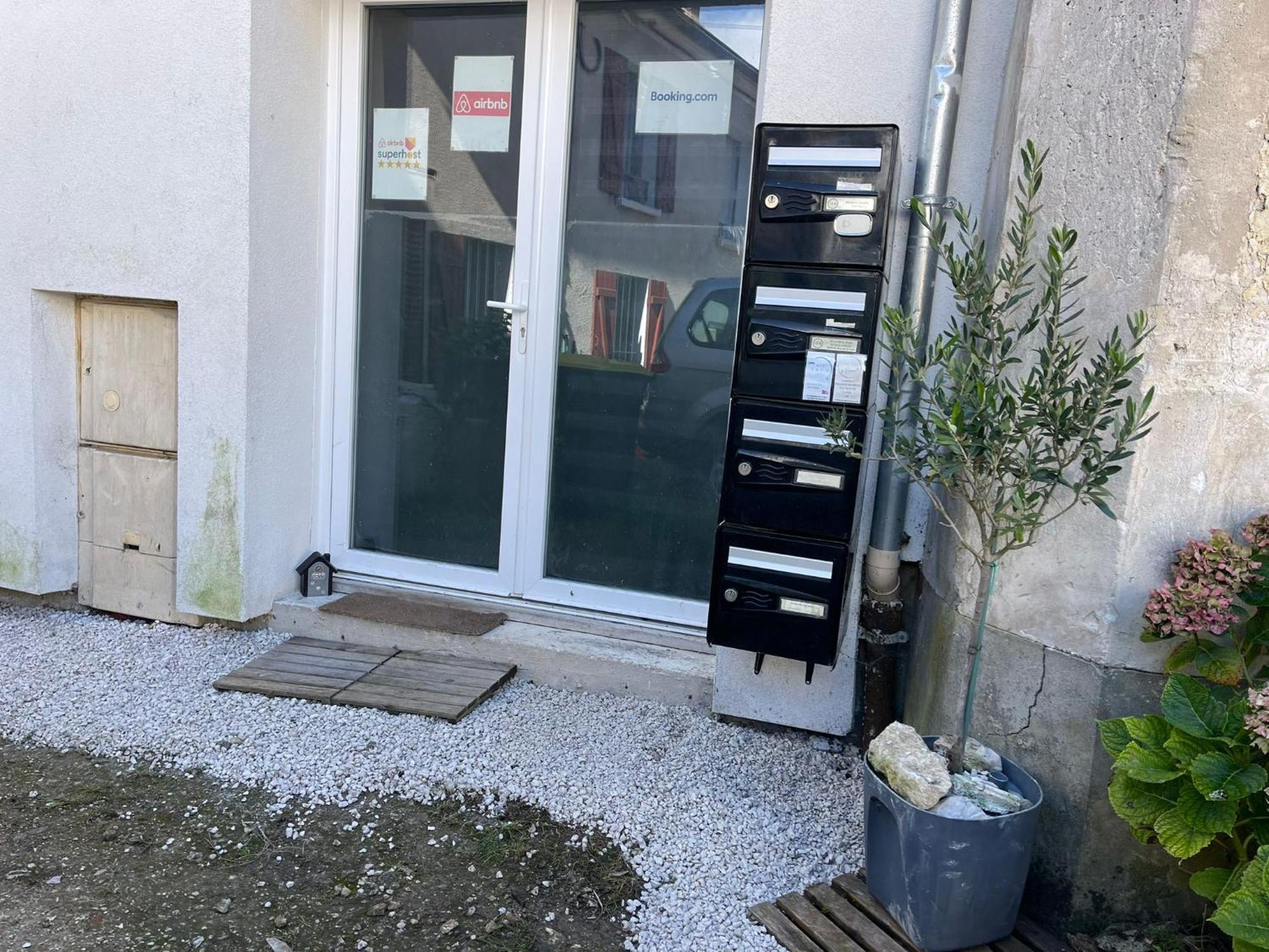 Appartement Villiers Sur Morin Proche De Disneyland Dış mekan fotoğraf
